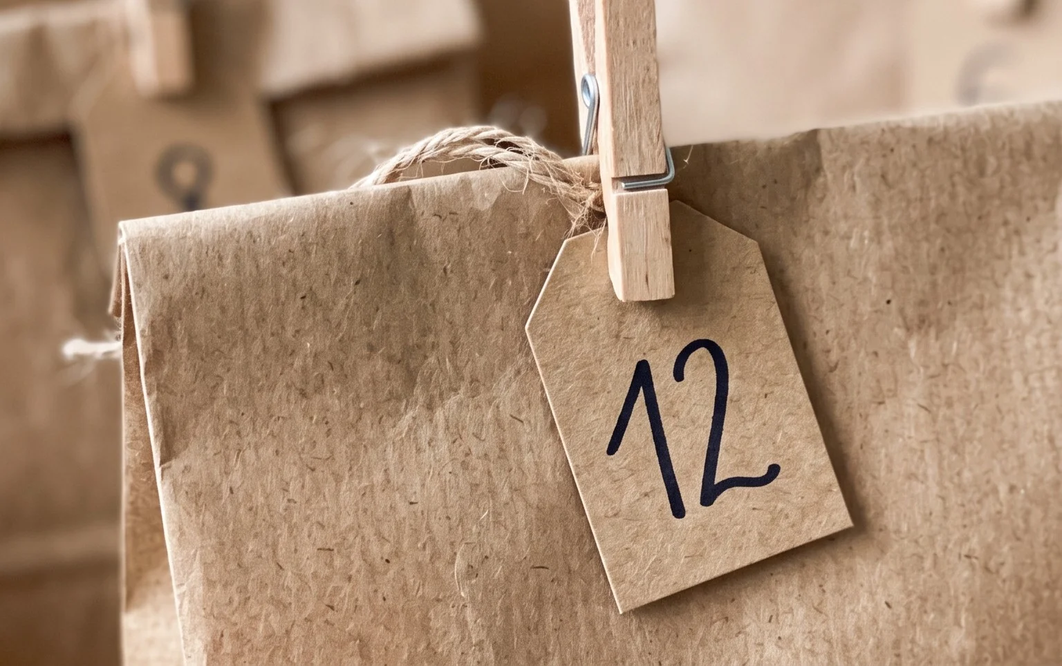 Adventskalender befüllen: Über 100 Ideen für Frauen, Männer und Kinder